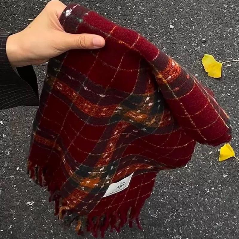 Angela red berry star christmas plaid scarf women autumn and winter christmas thickening atmosphere scarf gift