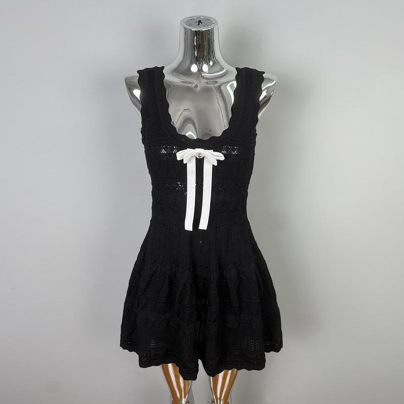 

Korean Dongdaemun Elegant Bow U-Neck Waist-Cinched Sleeveless Knit Dress One Size чорний