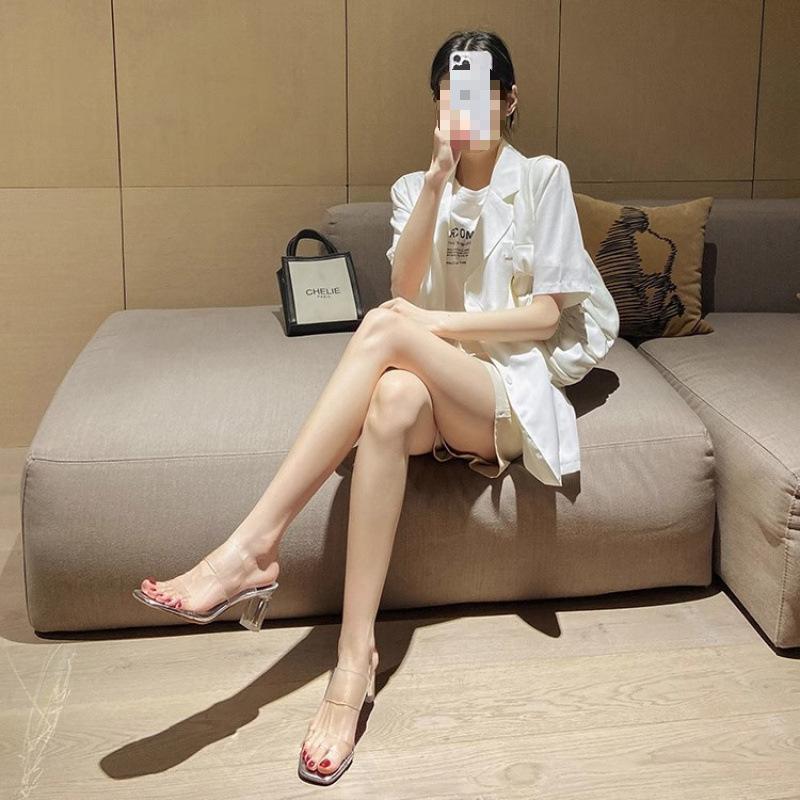 High Heels Sandals Women's Summer New Fashion Transparent Middle Heel Crystal Shoes Fashion Thick Heel Outer Slippers