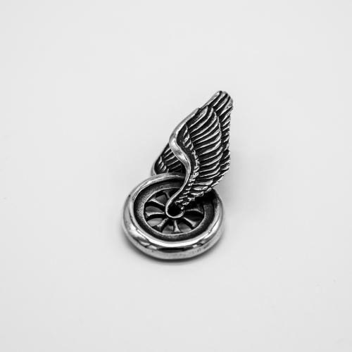 Rawhyde Flying Wheel Pendant