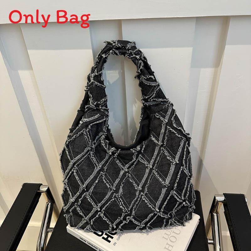 Canvas Tote Bag For Women With Quilted Pattern And Shoulder Strap For Casual Daily Use