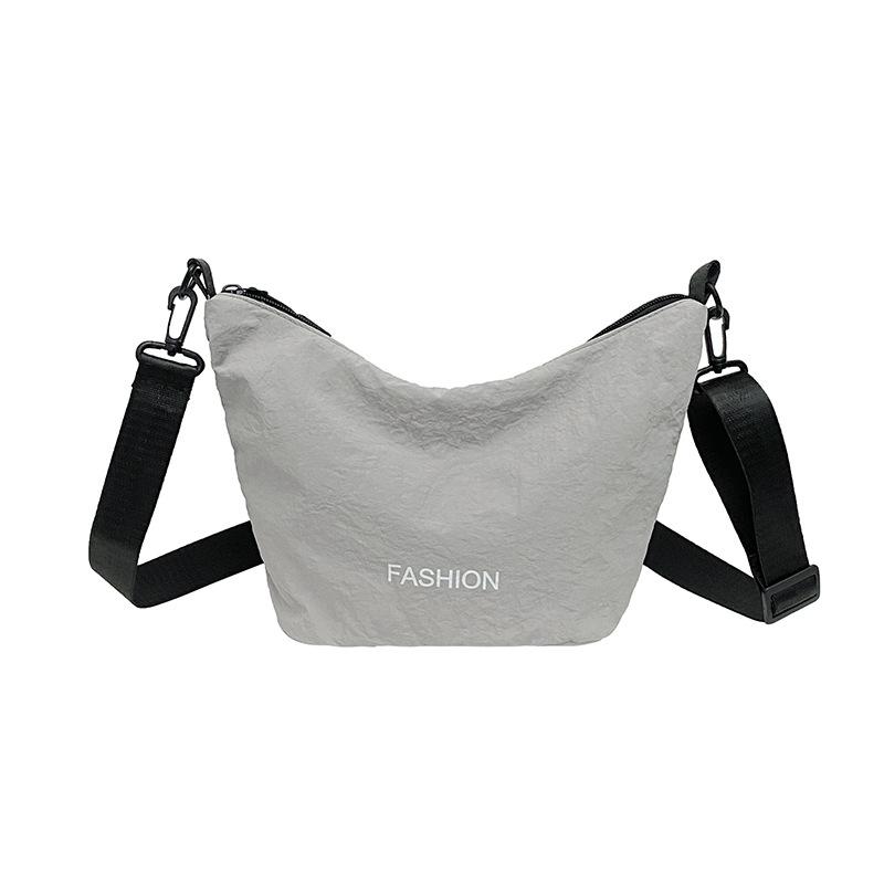 Casual nylon cloth oblique span small bag female super cool wind lightweight trend versatile single shoulder armpit dumpling bag