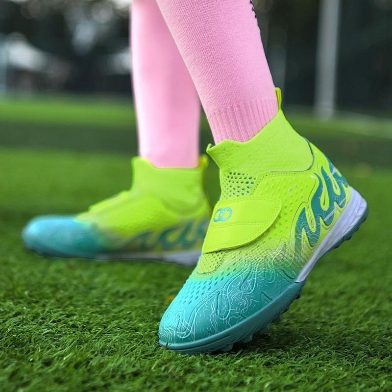 High Quality Turf Soccer Shoes Boys Girls High Top HOOK&LOOP Kids Futsal Sneakers Fashion Green TF Football Boots For Children