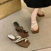Pointed French wedge heel retro cool slippers women's outer wear 2025 summer new niche set toe strap Roman sandals