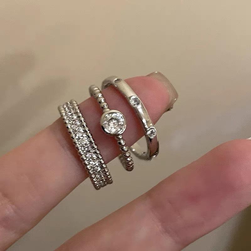 Xiaohongshu authentic versatile simple niche design high sense index finger ring simple cold wind ring