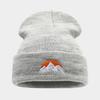European and American mountain peaks, big sun embroidered wool hats, hot-selling men's and women's outdoor sports and leisure warm knitted hats