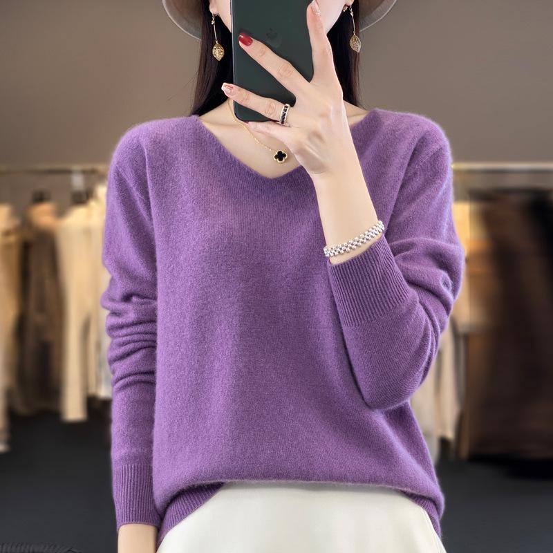 Women's Slimming V-Neck Pure Wool Cashmere Sweater - Soft, Seamless Knitwear Base Layer
