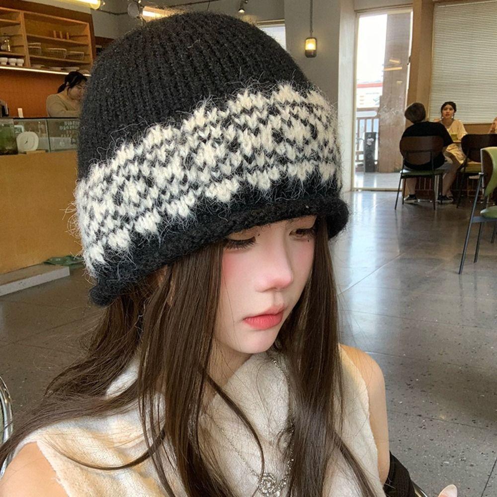 Face Slimming EarFlap Hat Polyester Fair Isle Jacquard Hat Vintage Fall Winter Hat  Outdoor Wear