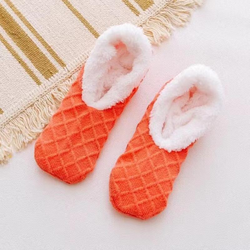 Dámské teplé jednobarevné podlahové ponožky Neklouzavé plyšové pletené korálové fleecové ponožky No Show Socks