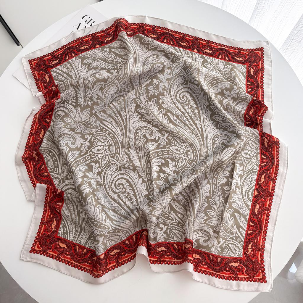 New Fashion 70X70Cm Women'S Scarf Silk Paisley Print Scarf Square Shawl Decorative Headband Neck Luxury Design Bandana
