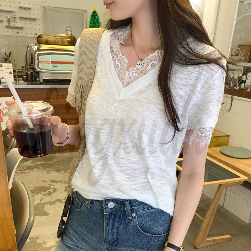Lace Splicing V-Neck Short-Sleeve Women s Summer T-Shirt - Age-Reducing, Trendy 2026 Design S белый