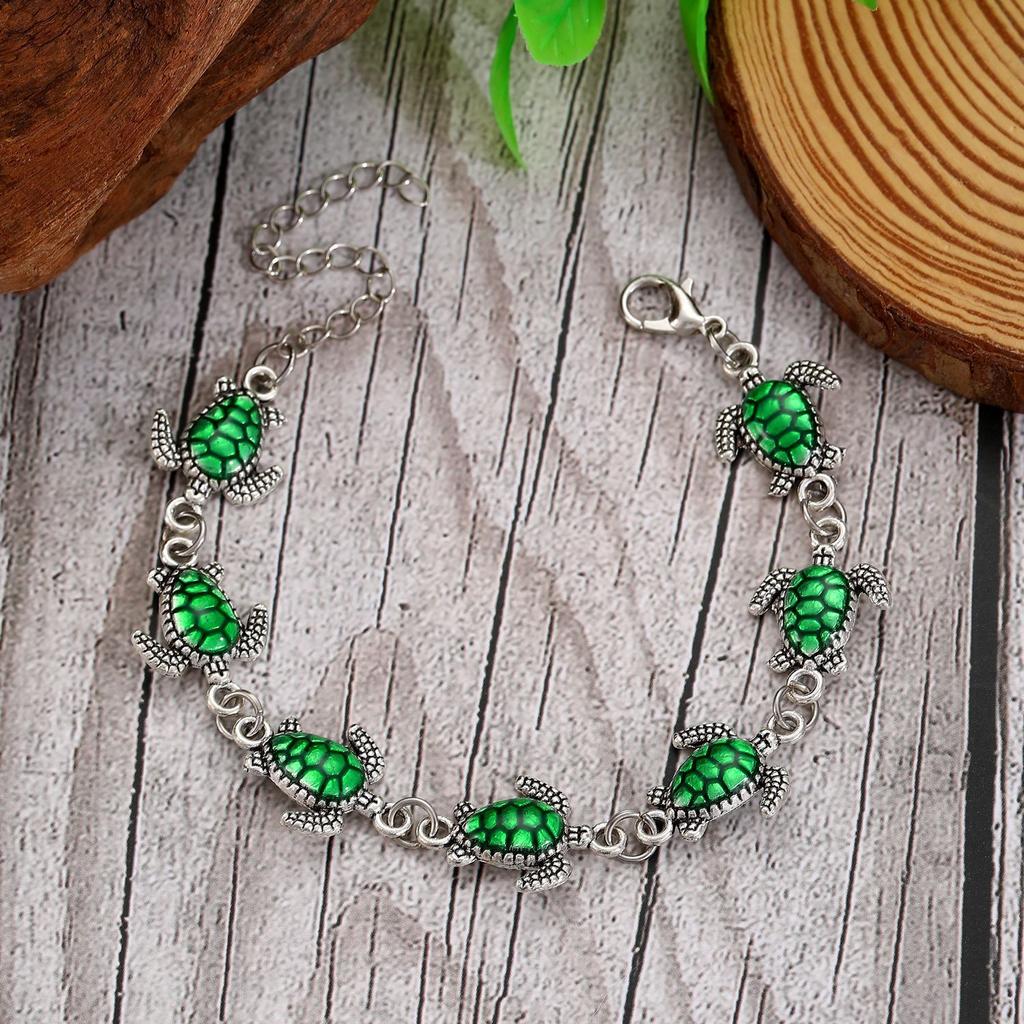 2025 new beach vacation wind alloy turtle handmade bracelet fashion niche retro jewelry spot wholesale