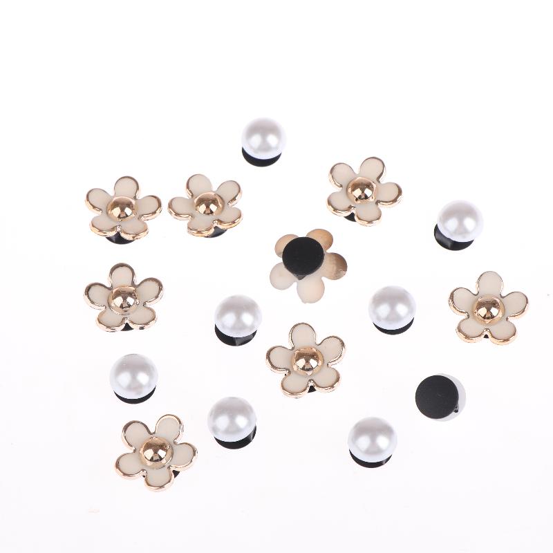 16Pcs Fashion Shoe Charms Set Accessories Hole Shoe Buckle Summer Cute Pearl Daisies 3D Shoes Decorations