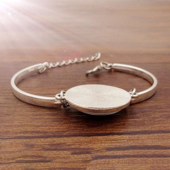 Vintage Women Round Pendant Chain Necklace Hook Earrings Bracelet Jewelry Set