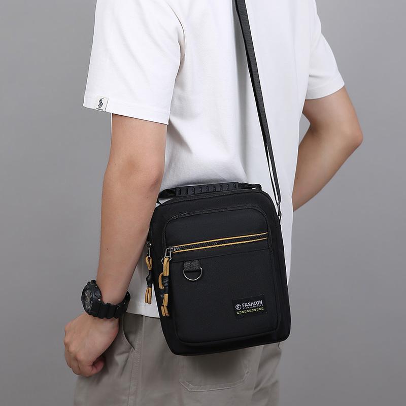 Pánská taška přes rameno Business volnočasová Velkokapacitní přenosná kabelka Vícevrstvá voděodolná Pánské crossbody tašky