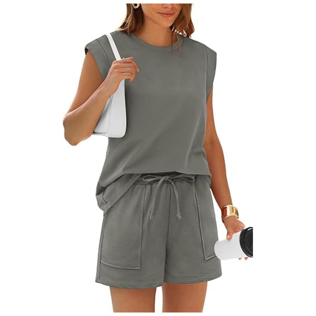 Women's 2026 Summer Solid Color Two-Piece Set: Round Neck Top & Pocket Shorts