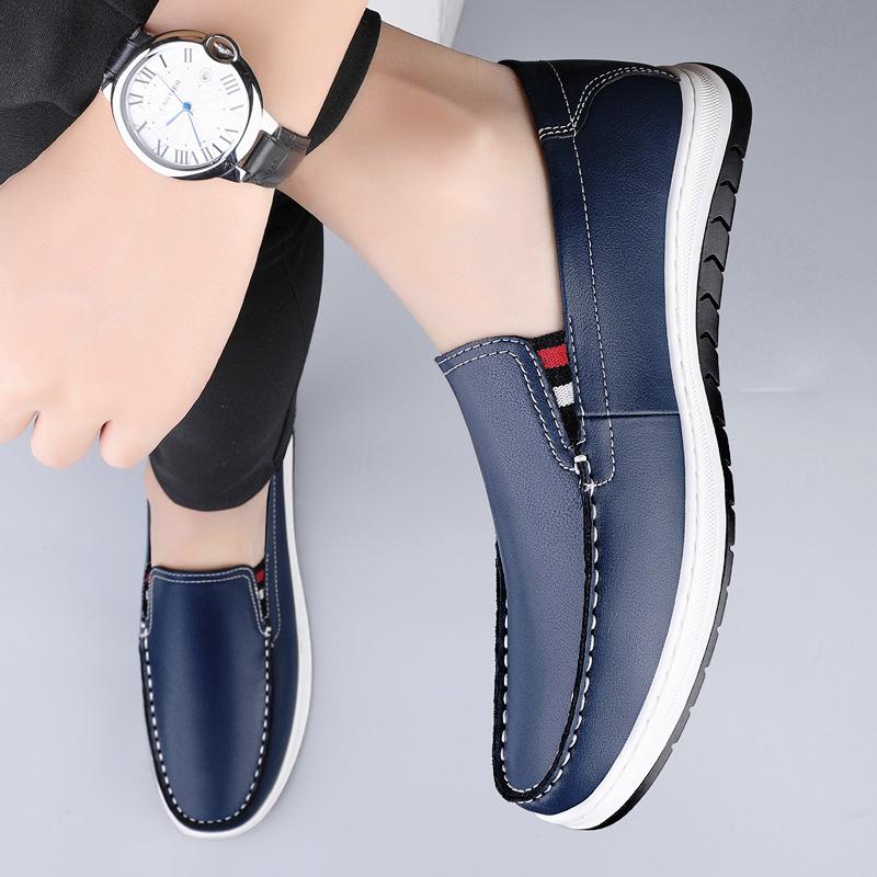 Fashion High Quality Split Leather Loafers Fashion Soft Soles Comfortable Business Office Shoes Men Slip-on Flat Bottomed Driving Shoes