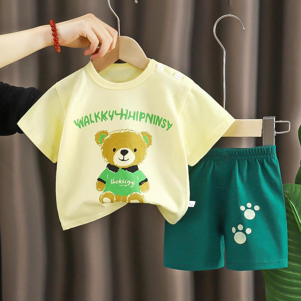 Toddler's Summer Bear Print T-shirt and Shorts Set