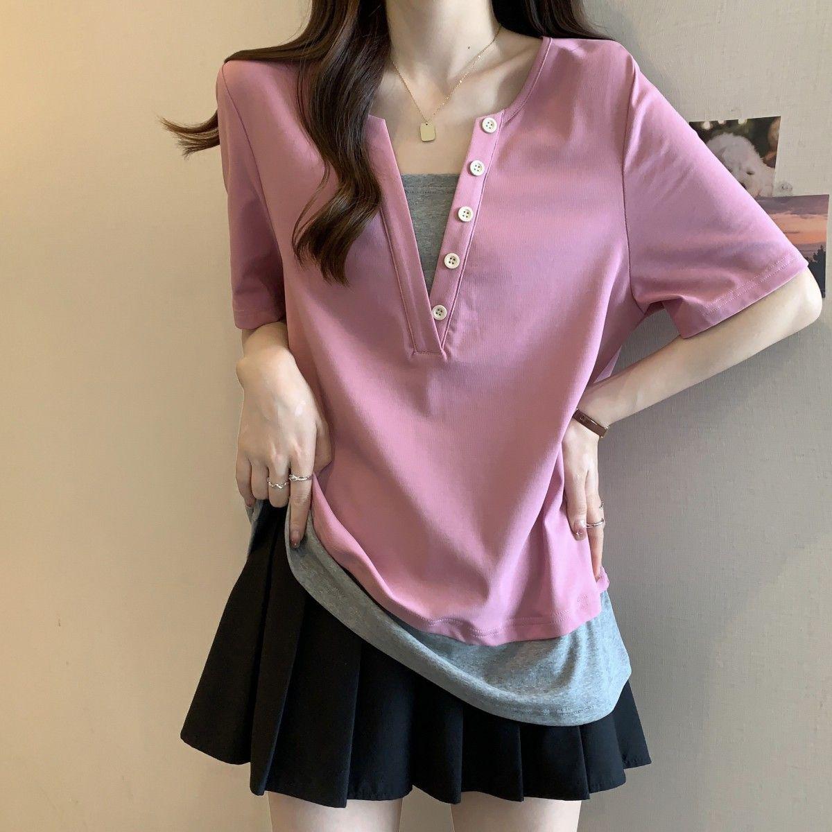

Niche Design Plus Size Faux Two-Piece Short-Sleeve T-shirt for Women, Spring/Summer. Loose, Versatile, Age-Reducing (300 Jin). S (recommended for 50-60 jin) розовый