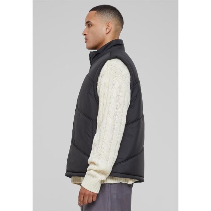 Prošívaná vesta - Urban Classics - Arrow - Černá - Látka 100% polyester - Stojáček