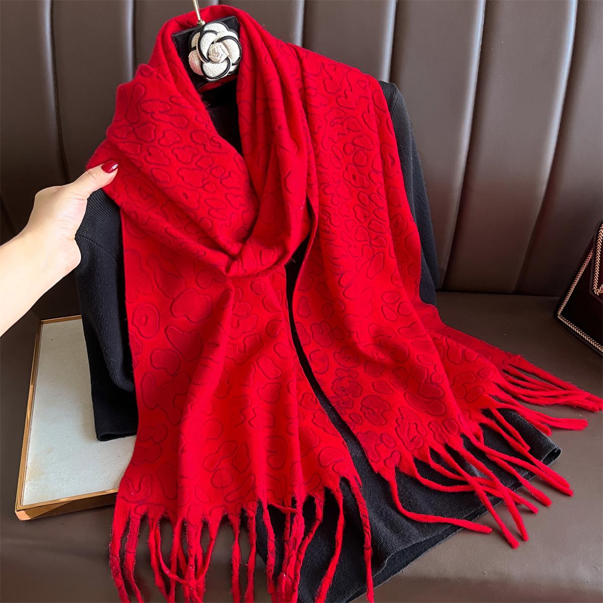 

26Color Embossing Luxury Winter Warm Women Scarf Cashmere 30x180cm Shawls Thick Neck Scarves Hijab Wraps Tassls Pashmina 30x180cm