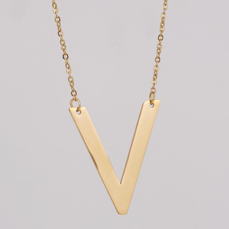 18K Gold Stainless Steel Alphabet Necklace—Women's Titanium Steel 26-Letter Pendant