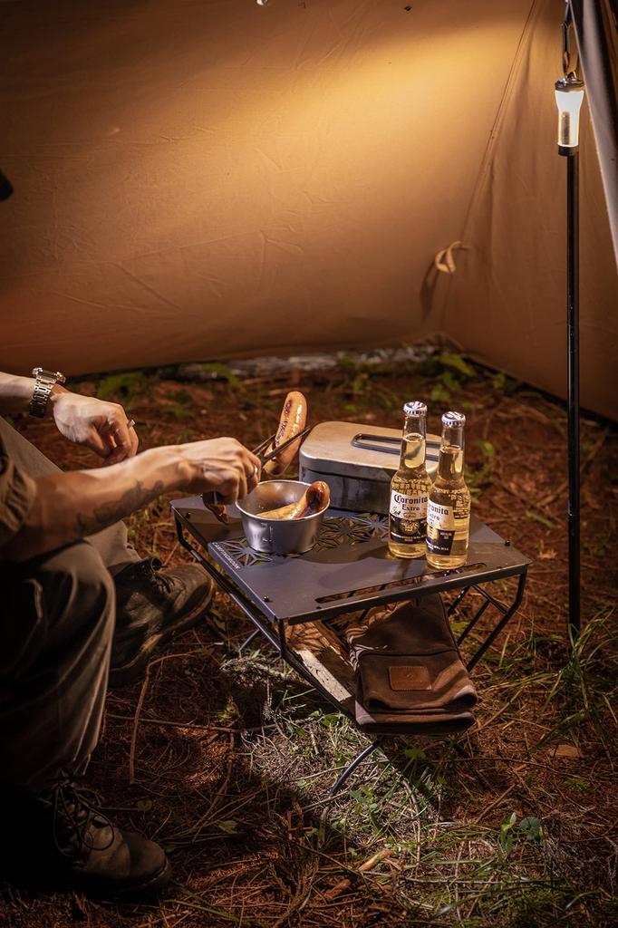 CAMPING MOON Firewood Rack with Top, Field Use, Firewood Rack Table, Fireside Table, Black Gear T-285A