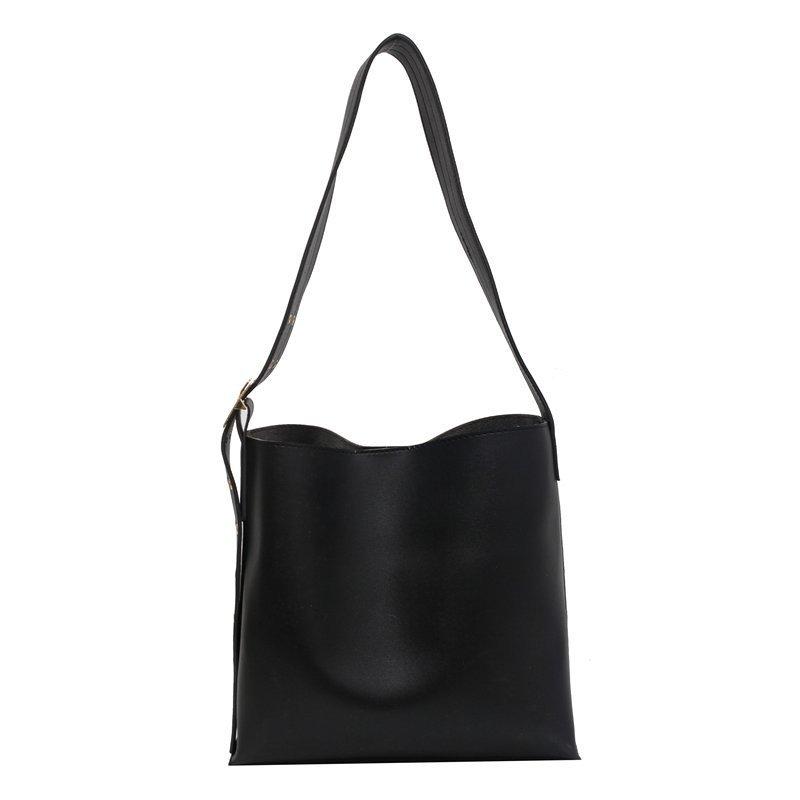 College Trend Bucket Bag Large Capacity Women's Bag Crossbody Shoulder Muse Temperament Tote Bag