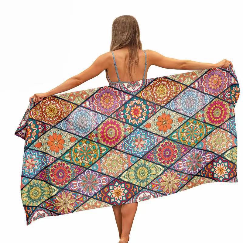 Pineapple Beach Towel Tropical Fruit Microfiber Quick Dry Sand Free Towel for Summer Swimming Travel