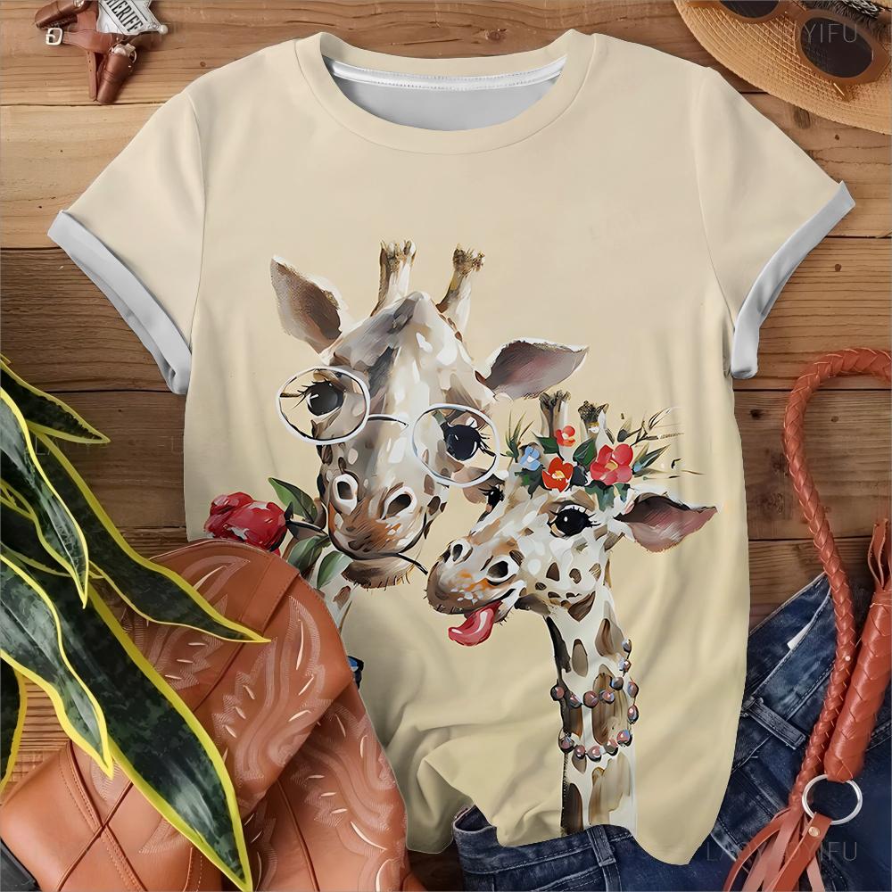 Women's Giraffe Pattern T-shirt Casual And Personalized Beige Base Color Short Sleeve Top