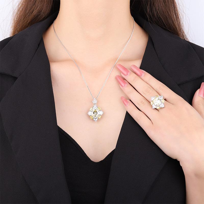 Merry Line Retro Simulation Yellow Diamond Pendant Necklace Ring Creative Women'S Model