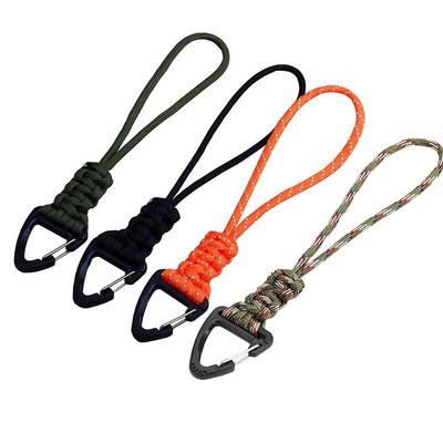 Porte-clés Paracord Lanyard Boucle triangulaire en métal Survie en plein air Camping Clip en plastique Sac à dos haute résistance Mousqueton suspendu