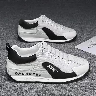Modne męskie buty do biegania Outdoorowe sportowe sneakersy Męskie wulkanizowane buty Płaskie casualowe sneakersy dla mężczyzn Buty 2025 Nowa marka Obuwie
