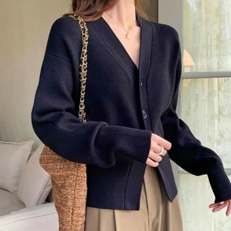 French Soft White V Neck Knit Cardigan Autumn Winter Design Lazy Style Waist Defining Cropped Sweater