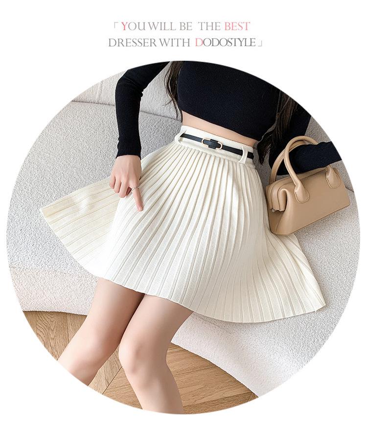 Minirock aus plissiertem Strick mit hoher Taille und Gürtel - Vielseitig, schlankmachend, elastische A-Linie für den Herbst