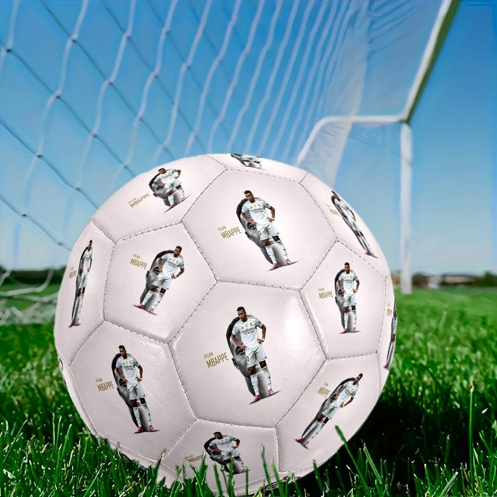 Mbappé Taglia 5 Macchina da Cucire Pallone da Calcio Universale Indoor/Outdoor Regali per Appassionati di Sport Regalo di Compleanno/Natale Festa di Matrimonio