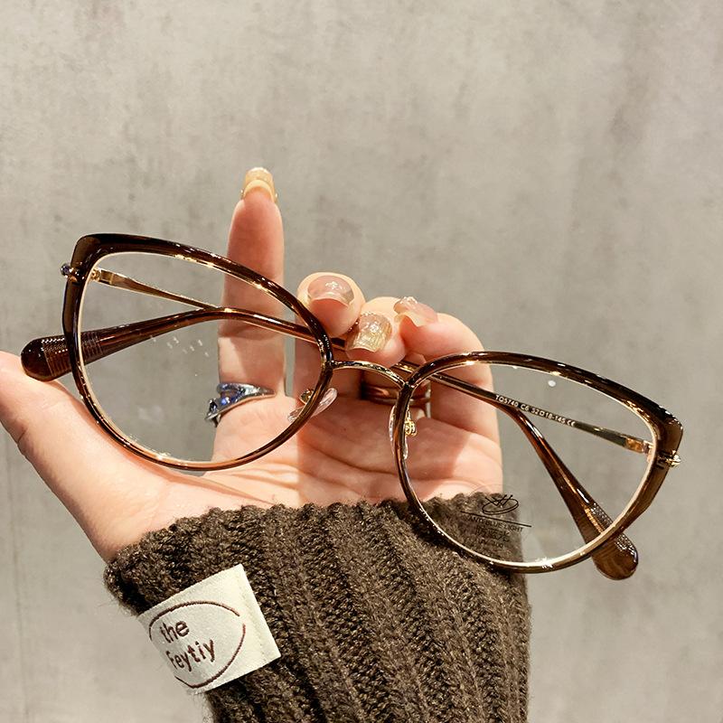 Flat Glasses Street Shot Cat Eye Anti-Blue Light Gradual Change Color Optical Frame Tq5740