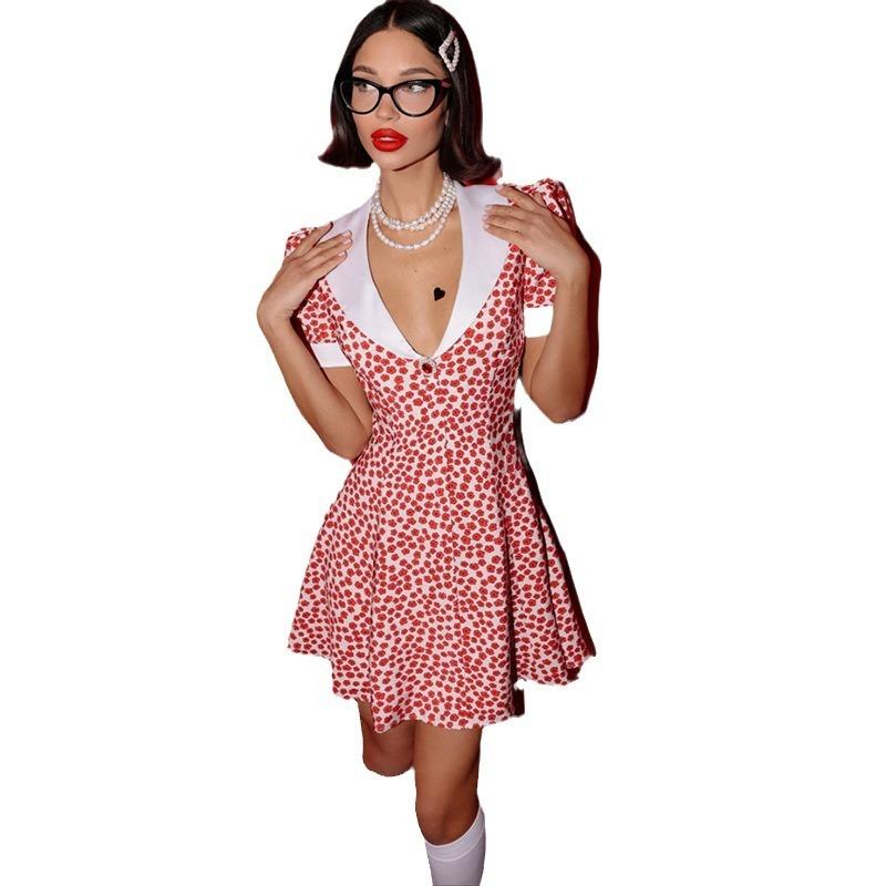 Spring and Summer Playful Cute Wind Thin Ruffled Skirt Big V-neck Chiffon  Green Flower Dress