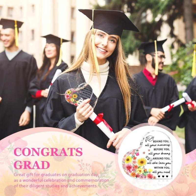 2D Flat, Heart-Shaped Acrylic Graduation Plaque, with Inspirational Quote, Suitable for Wall Decoration, Porch, Room, Villa, Accents Home, Hallway, or