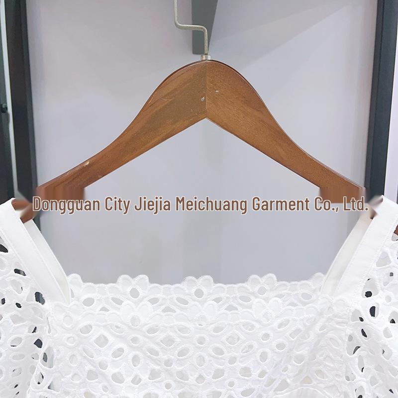 2026 French Niche White Lace-Up Flutter Sleeve Top & Loose Mid-Length Pants Set