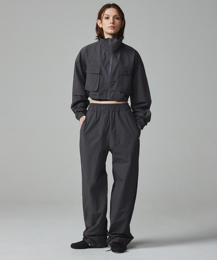 Kitty Pottery Symbol Crop Windbreaker Charcoal