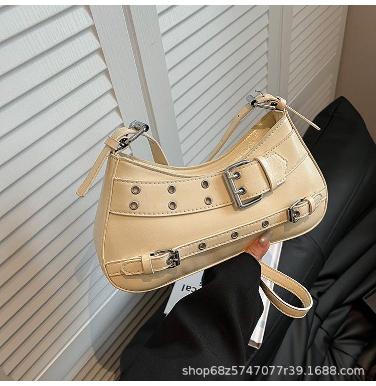 Retro fashion Korean version armpit bag New niche trend design Locomotive bag Versatile high-end single shoulder messenger bag