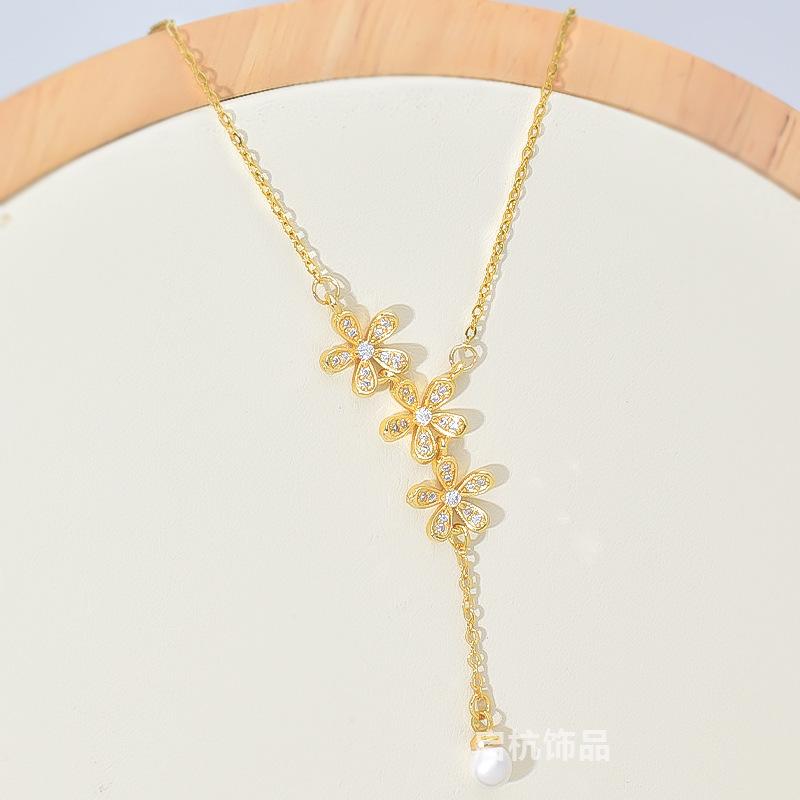 Flower Tassel Necklace Women'S Light Luxury Design Sense Simple And Fresh Versatile Micro-Inlaid Collarbone Chain Accessories