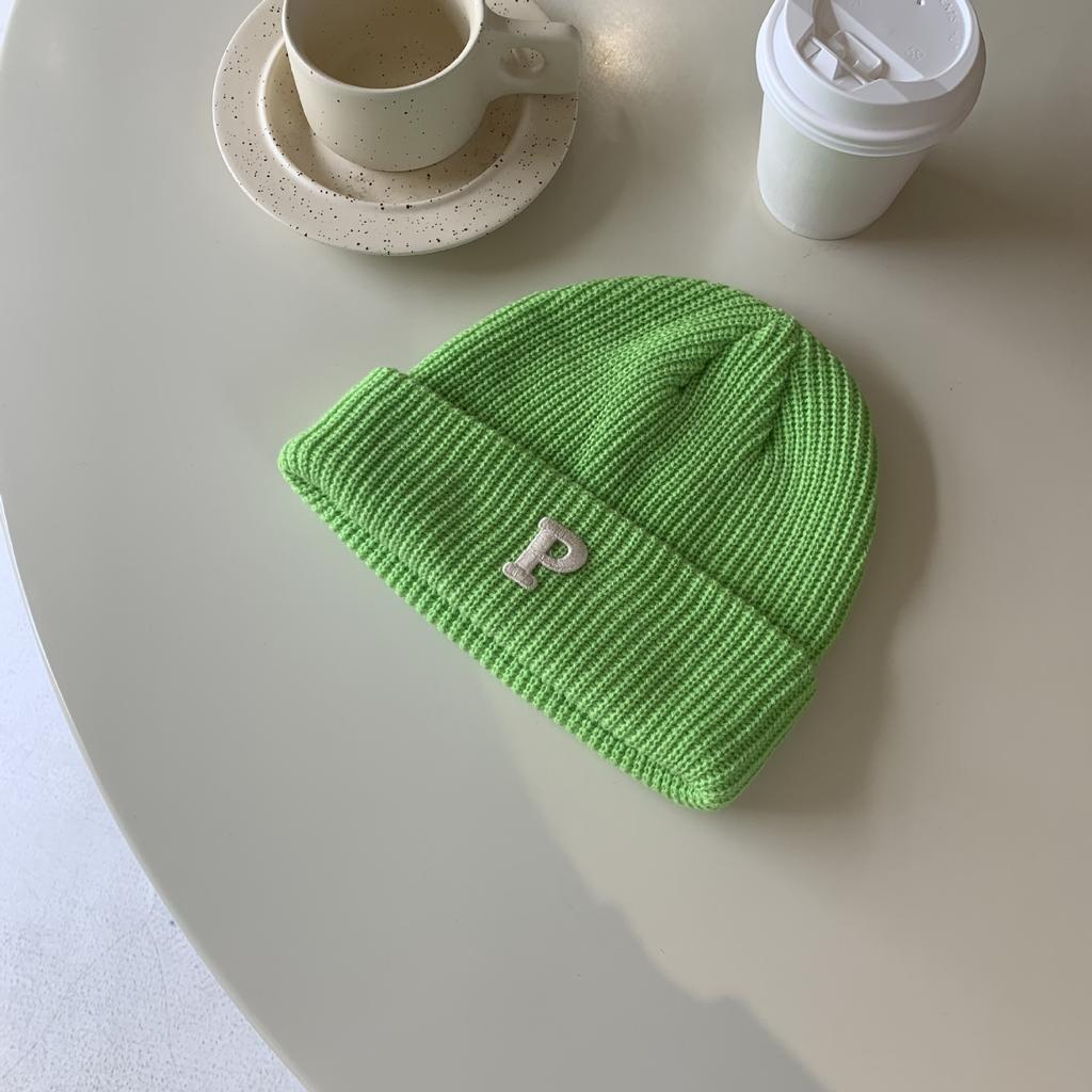 Shout/Grandma Chen versatile letter knitted wool hat children autumn and winter warm fashion headhat