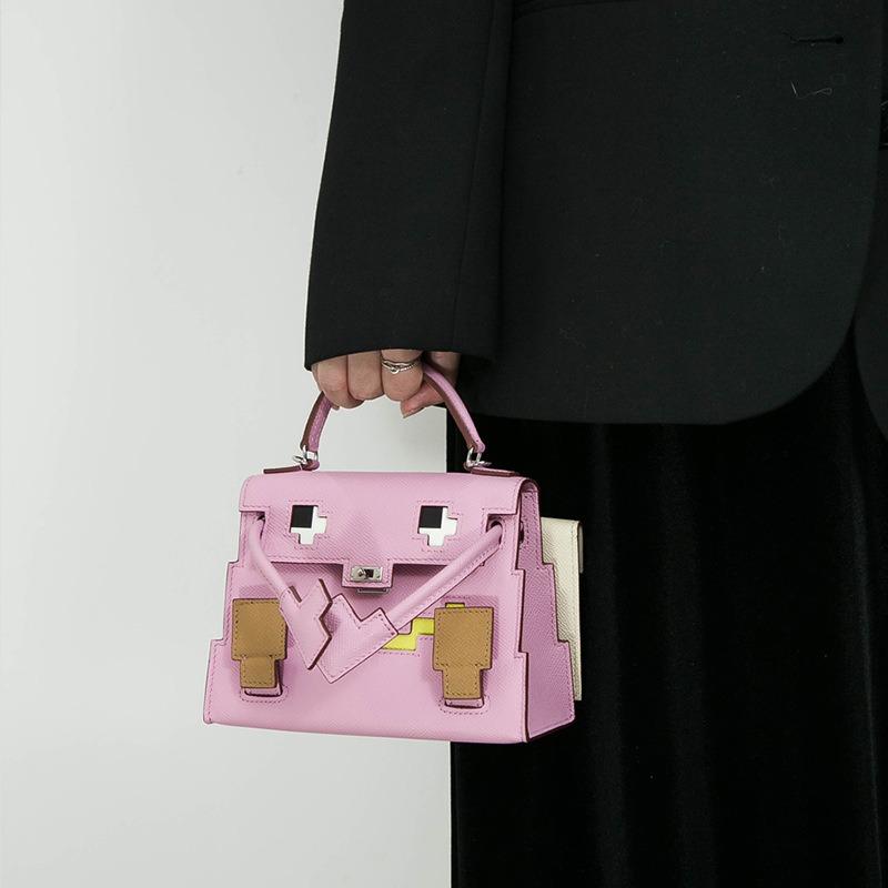 Geantă din piele Geantă cu față zâmbitoare de desene animate Geantă pătrată mică portabilă cu mozaic Geantă de umăr tip poștaș pentru femei