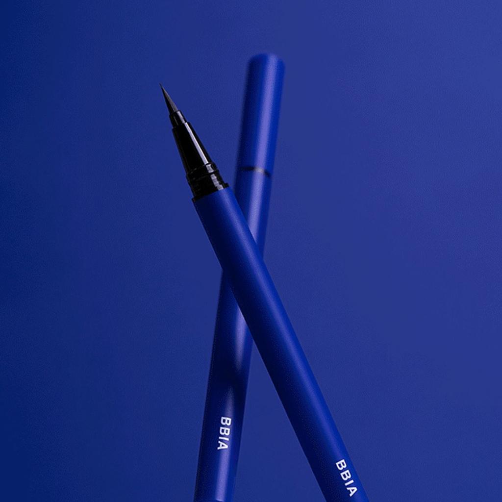 Never Die Brush Eyeliner (2 Colors)