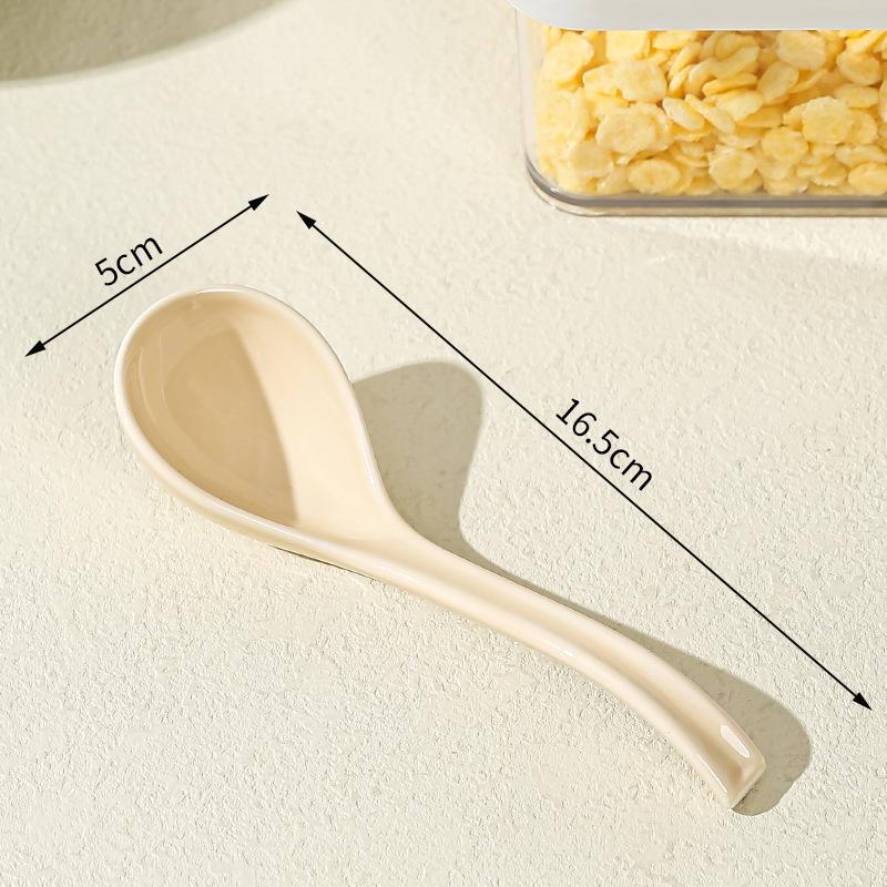 1-Piece Asian Soup Spoon, Ceramic Chinese Style Spoons Ramen Spoon Retro Porcelain Spoon, 6.5 inches