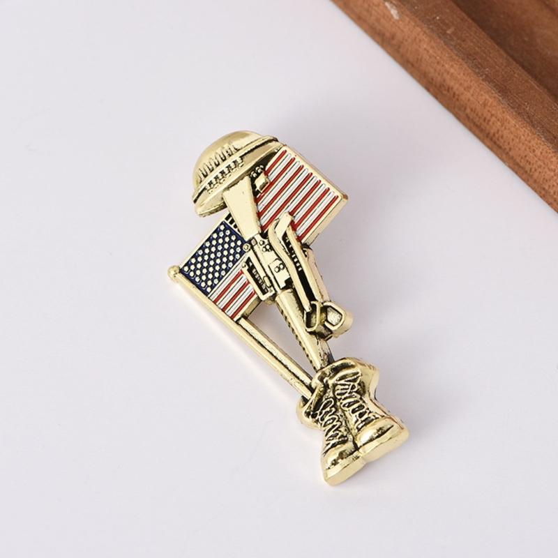 Historical Soldier Memorial Pin High Quality Metal Men's Armed Accessories Unique Bagde For Display And Wear