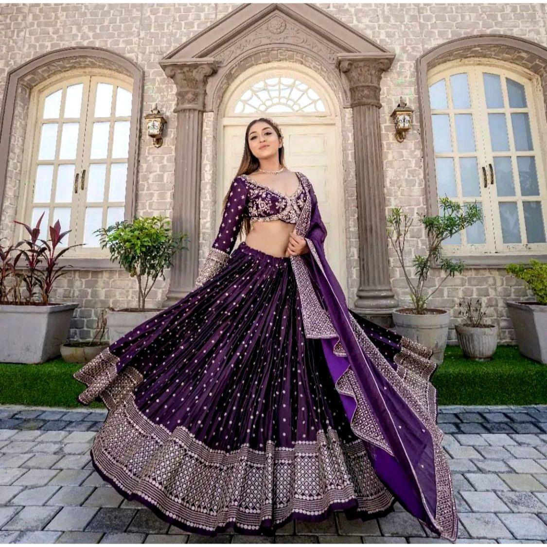 

Новая привлекательная и красивая одежда для вечеринок Silk Lehenga choli
