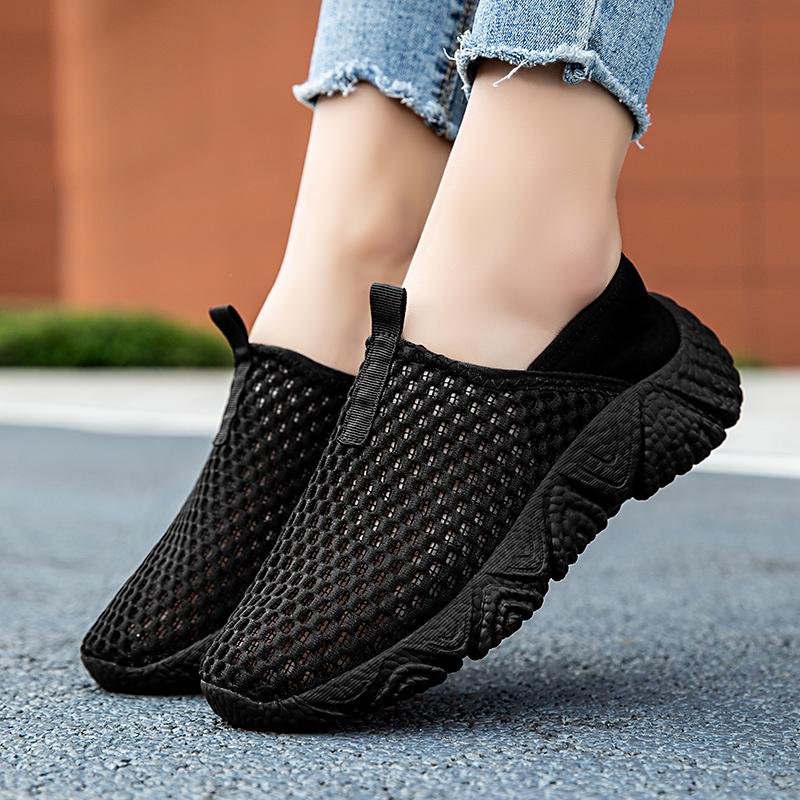 Summer Couple Breathable Mesh Surface Flying Woven Casual Sports Shoes for Men and Women Non-slip Flat Shoes Large Size 45